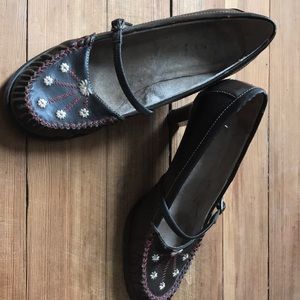 Strapped Heel Women’s shoes